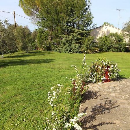 Karoubis Studio Kavallouri Exterior photo